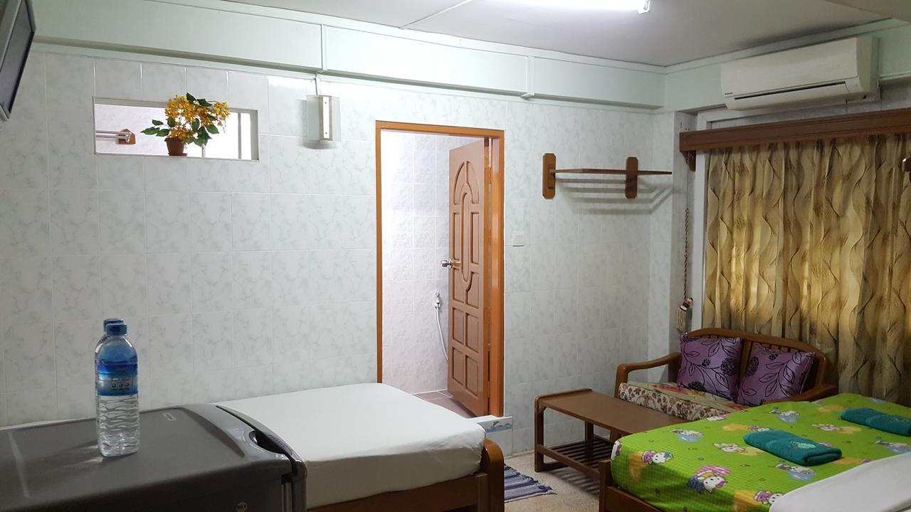 Chan Myae Guesthouse Yangon Exterior foto